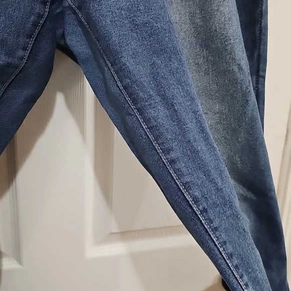 Women's Wide Leg Blue Jeans - Picture 8 of 12